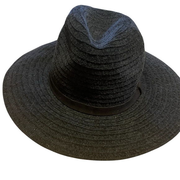 Free People Accessories - Free People wide brim hat